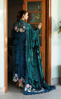 Asifaand Nabeel Plush Luxury Winter Collection 2026 - WLXU-08